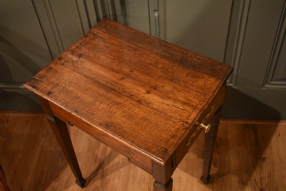 Petite Table d'Appoint-photo-1