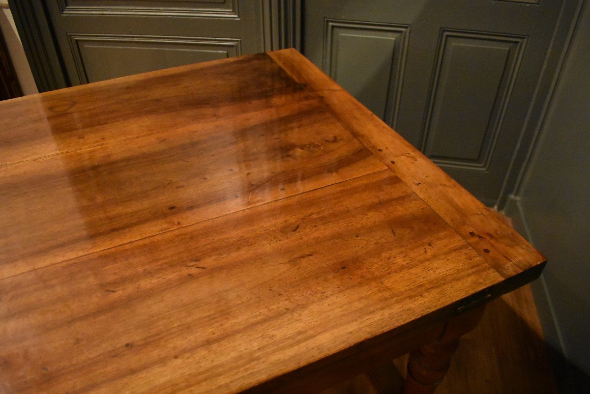 Large Walnut Portfolio Table-photo-2