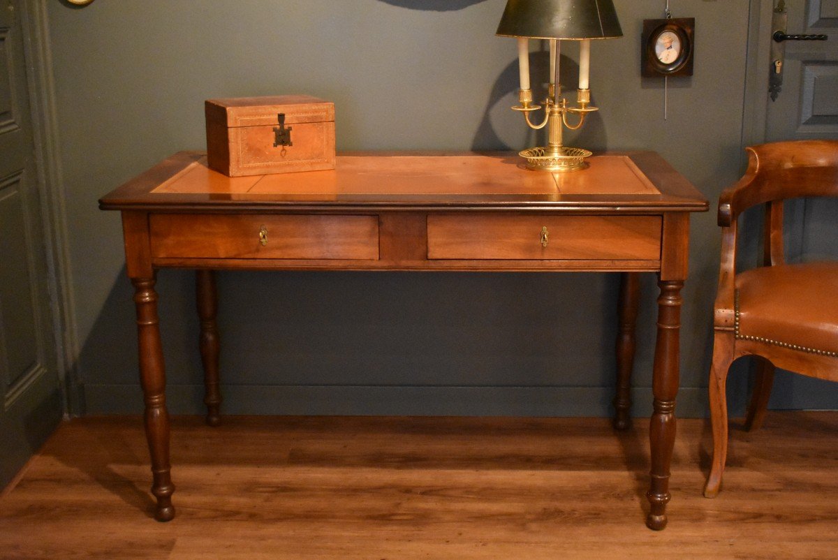 Walnut Desk-photo-2