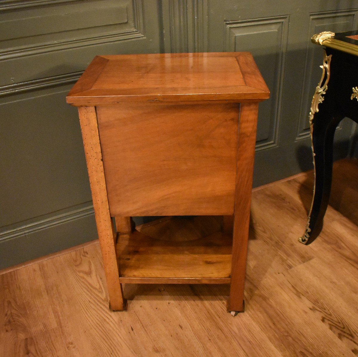 Empire Walnut Bedside Table-photo-5