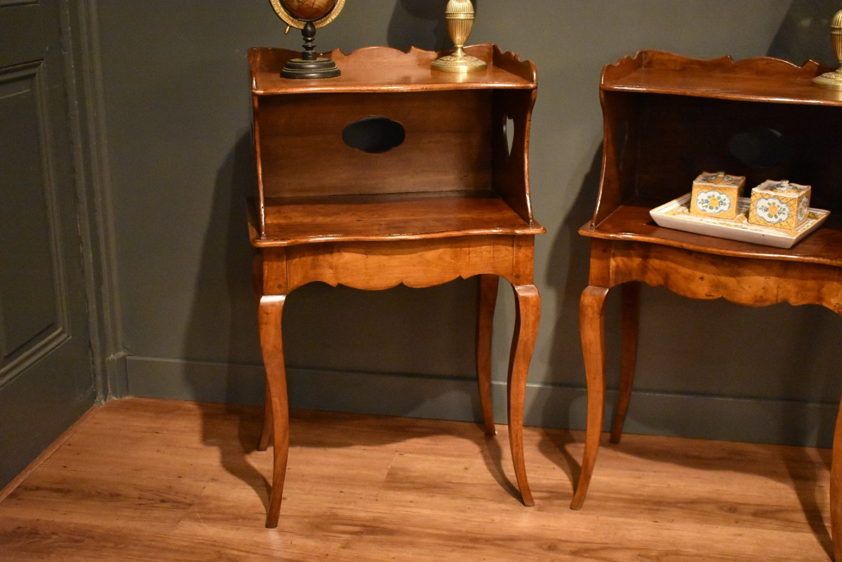 Pair Of Louis XV Style Walnut Bedside Tables-photo-4