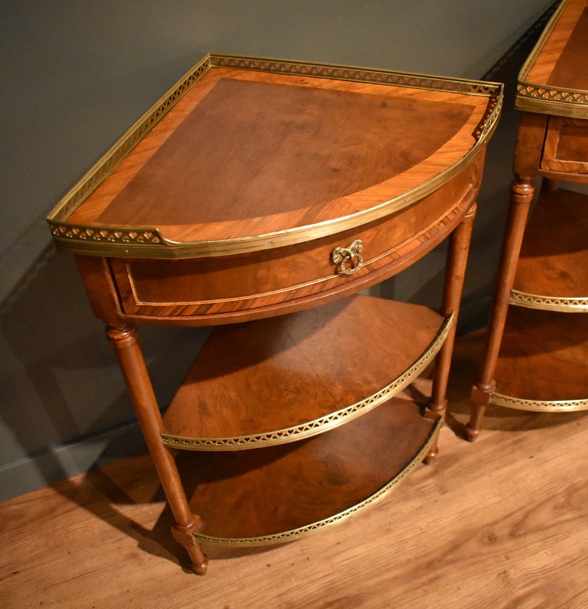 Pair Of Corner Consoles-photo-2
