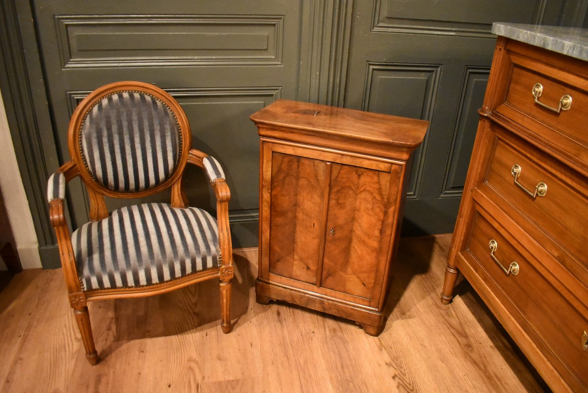 Miniature Walnut Cabinet-photo-8