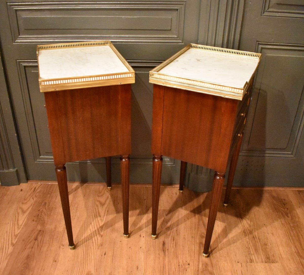 Paire de chevets de style Louis XVI-photo-7