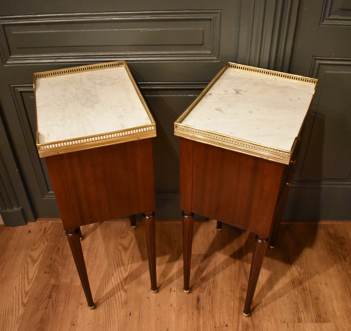 Paire de chevets de style Louis XVI-photo-8