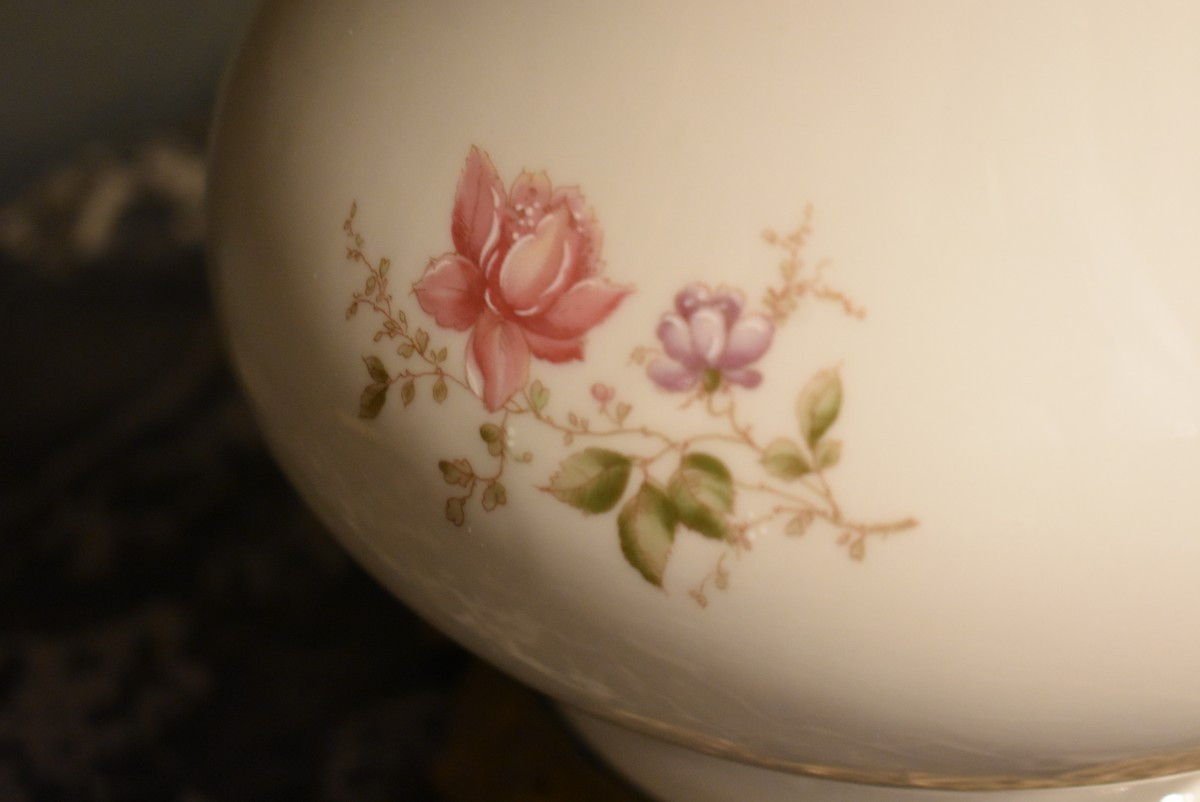 Pair Of Porcelain And Bronze Lamps-photo-5