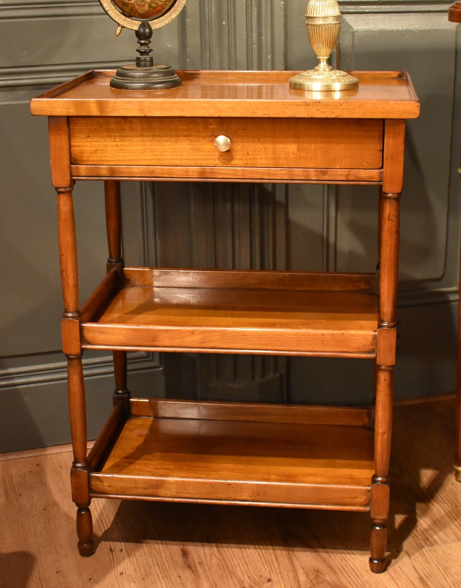 Three-tiered Side Table-photo-4