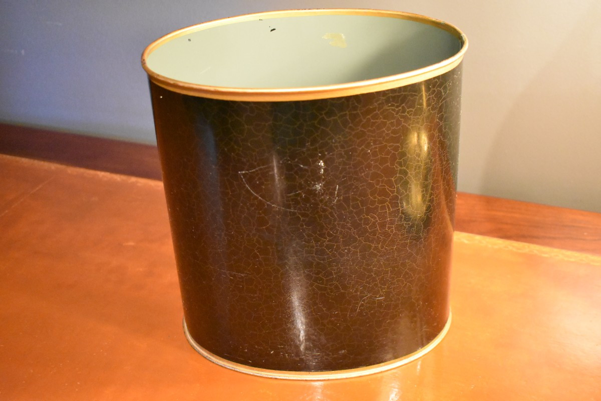 Painted Sheet Metal Wastepaper Basket-photo-1