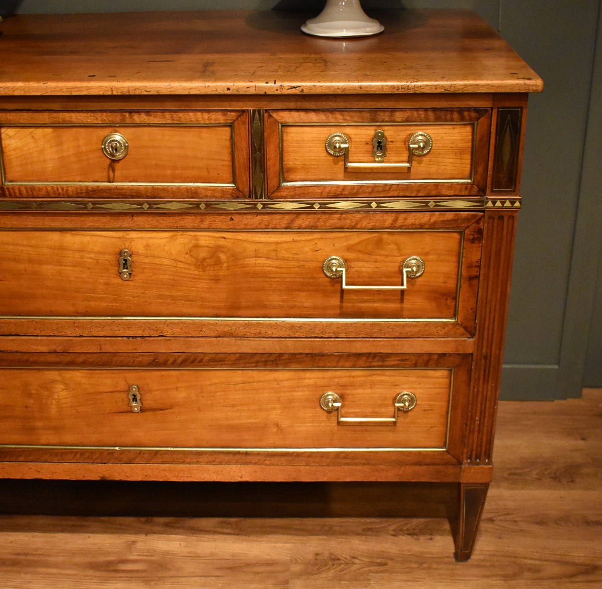 Louis XVI Walnut Chest Of Drawers-photo-4