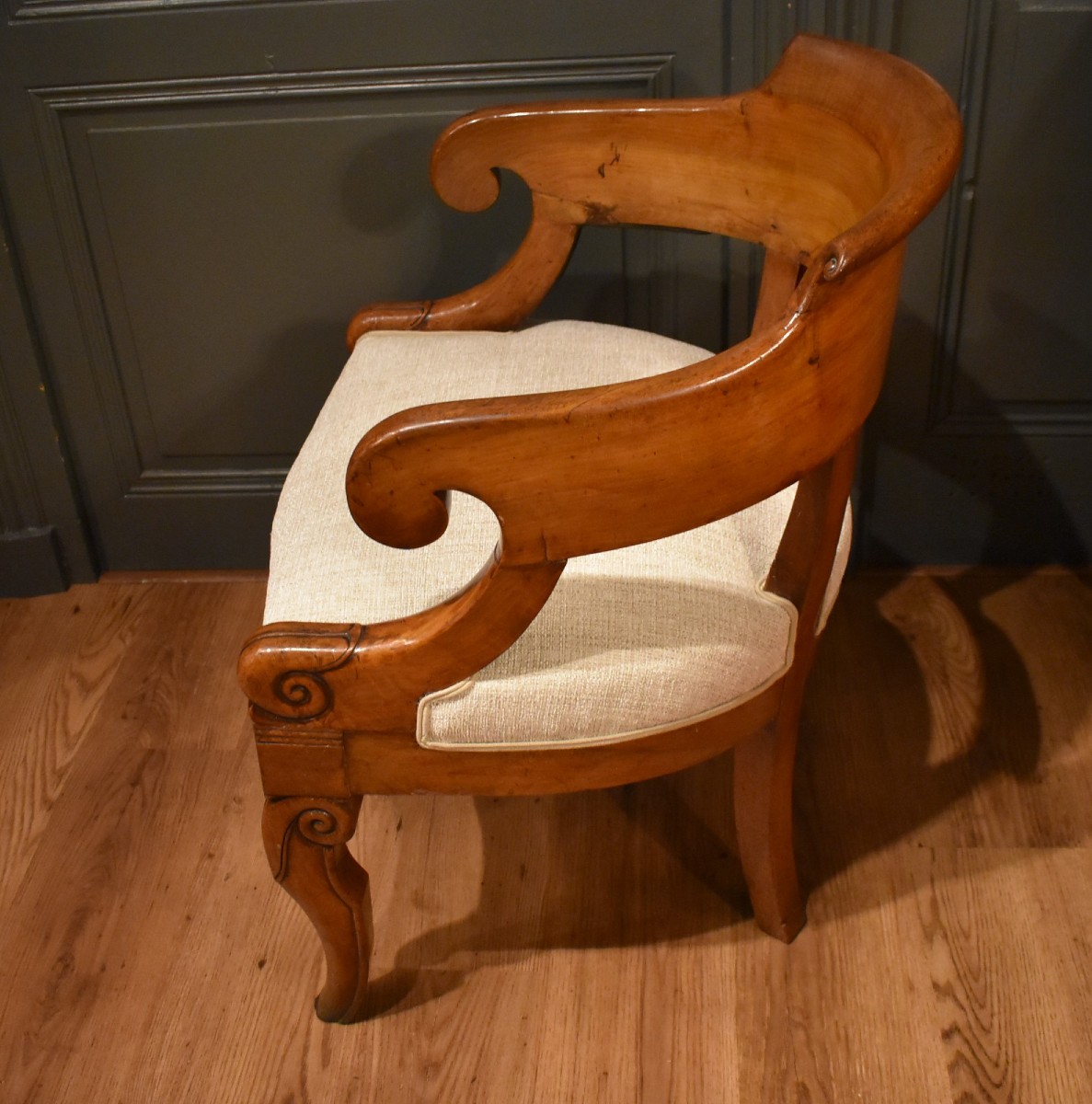 Fauteuil de bureau en noyer-photo-4