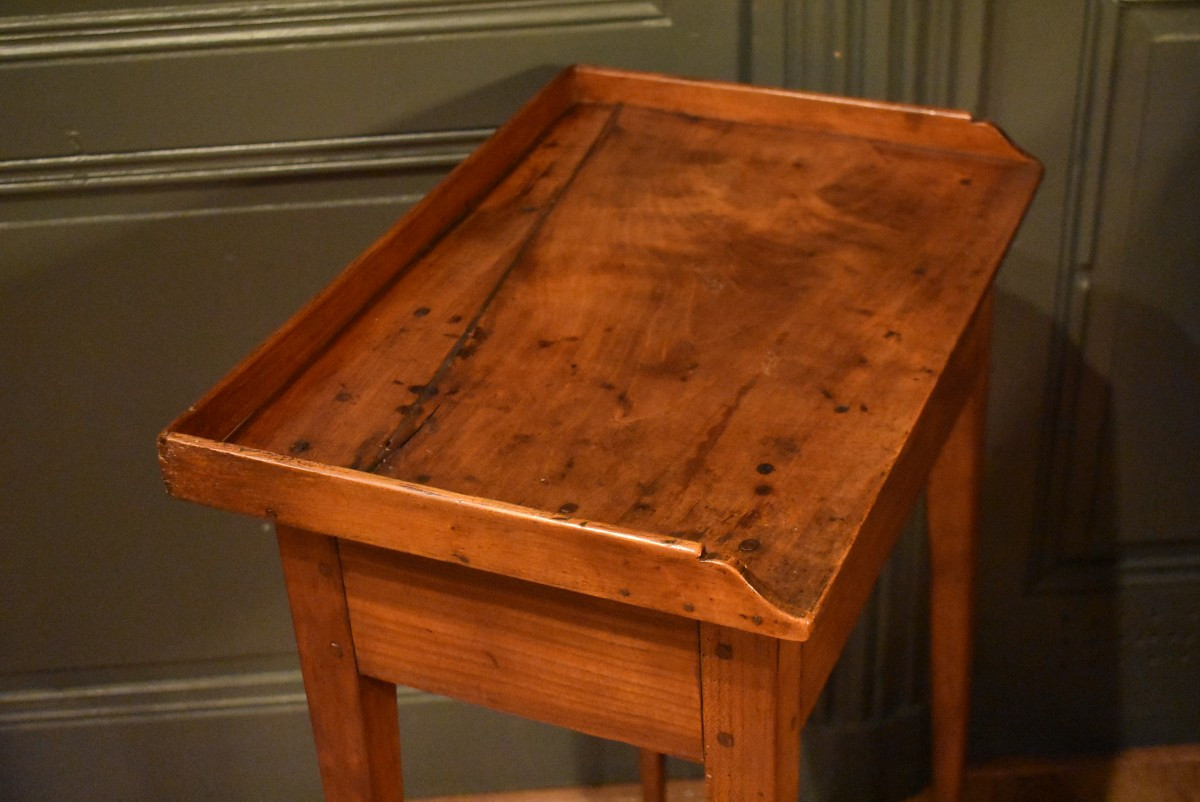 Walnut Side Table-photo-6