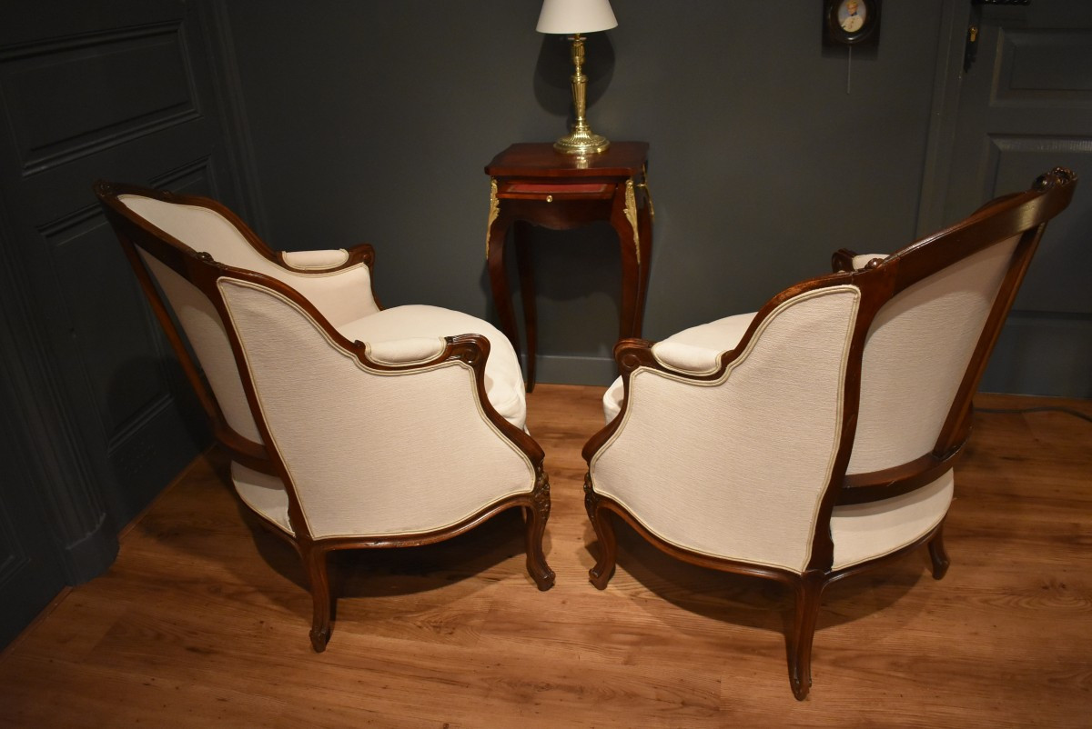 Pair Of Walnut Bergere Chairs-photo-4