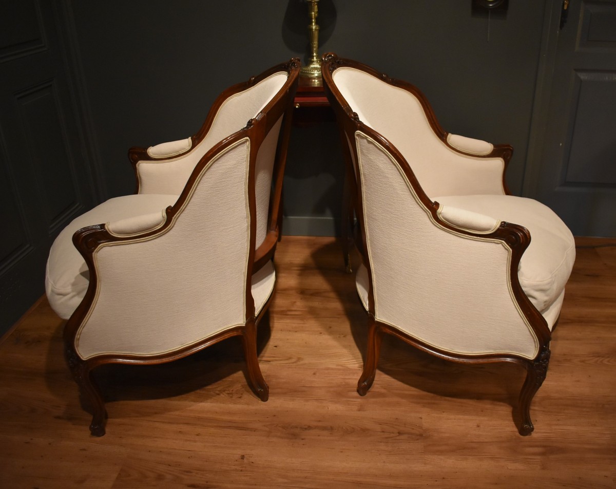 Pair Of Walnut Bergere Chairs-photo-6