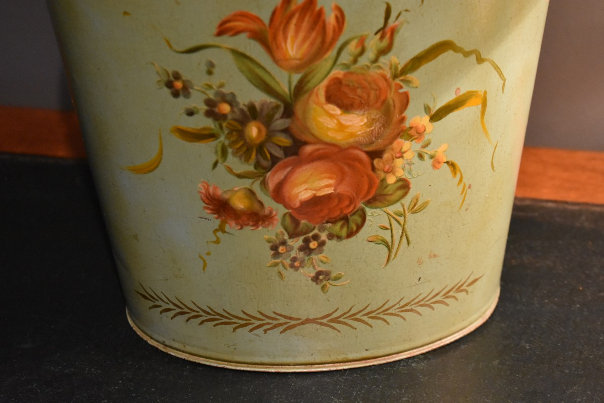 Painted Sheet Metal Wastepaper Basket-photo-4
