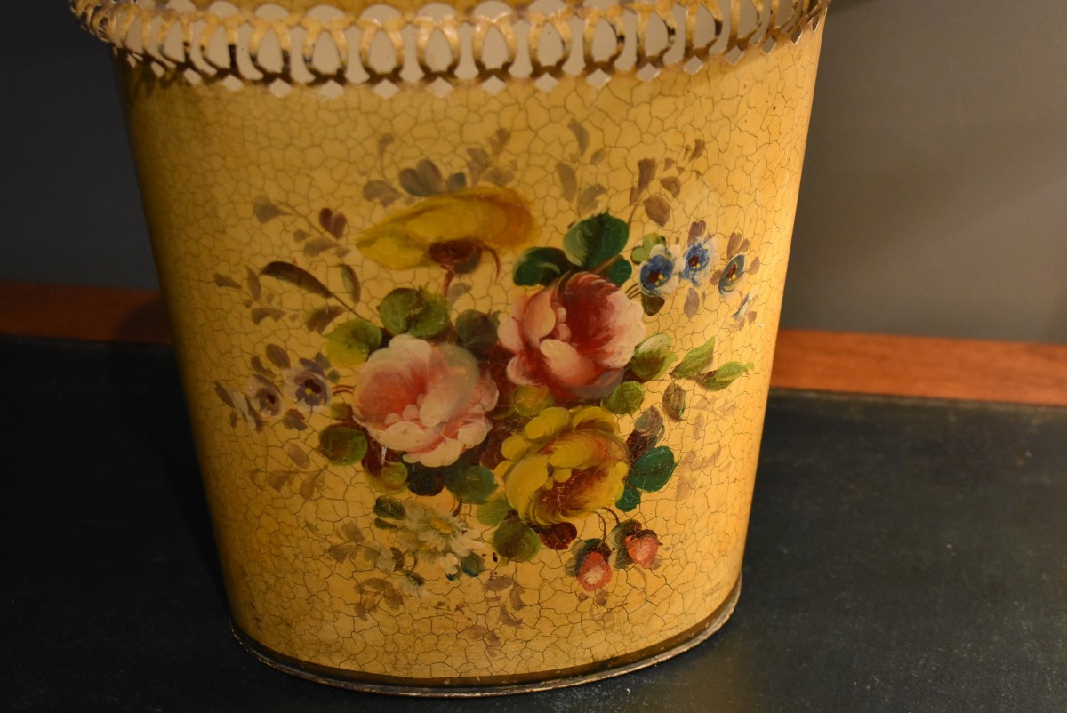 Painted Sheet Metal Wastepaper Basket-photo-2