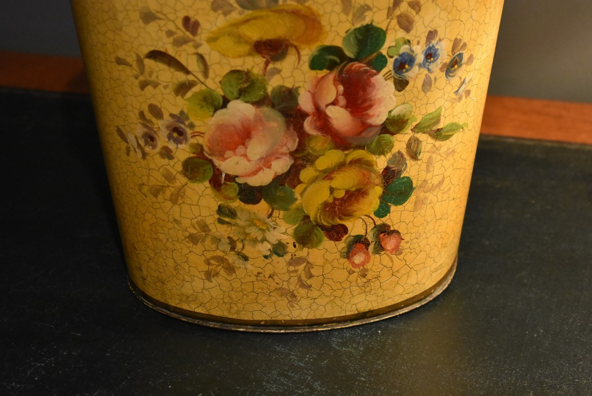 Painted Sheet Metal Wastepaper Basket-photo-4