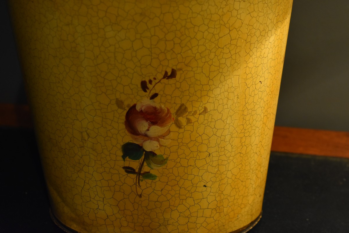 Painted Sheet Metal Wastepaper Basket-photo-2