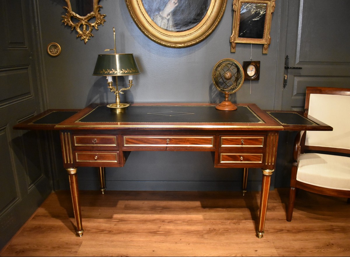 Louis XVI Style Bureau Plat