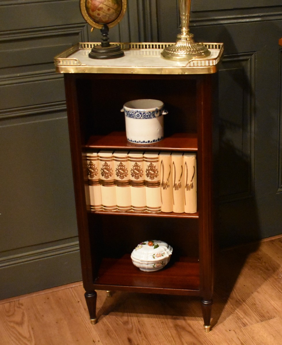 Small Louis XVI Style Bibus-photo-2