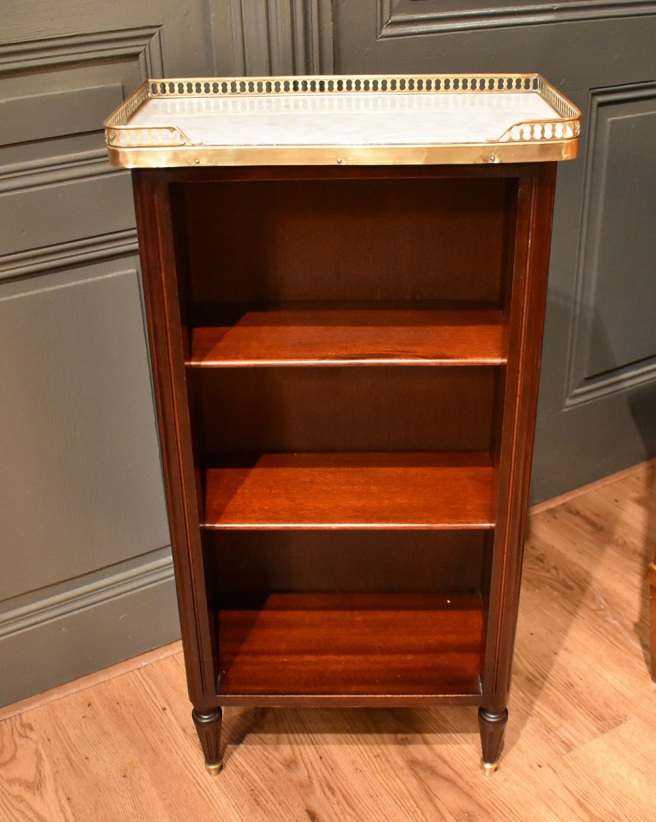 Small Louis XVI Style Bibus-photo-4