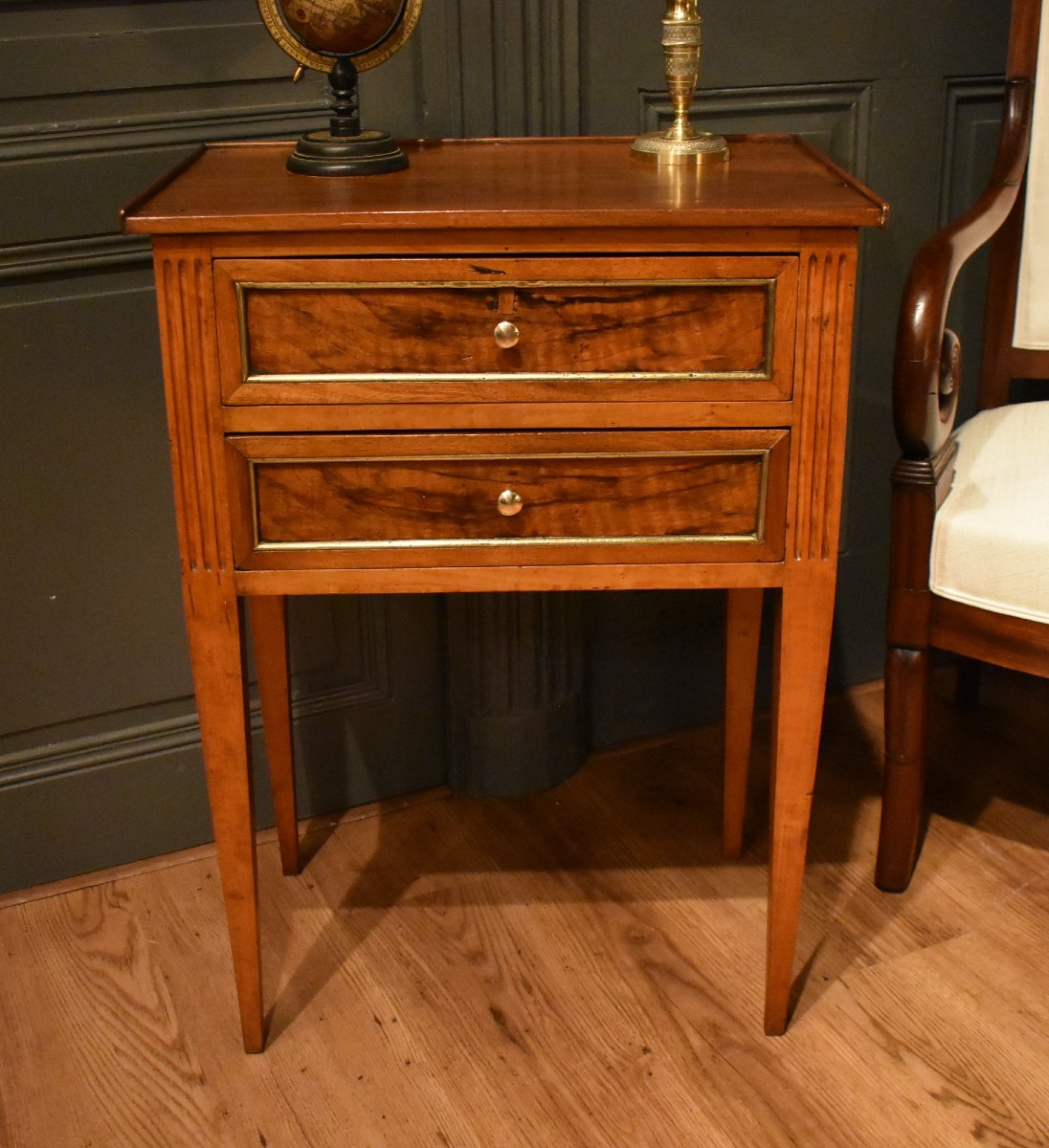 Chevet de style Louis XVI en noyer-photo-2