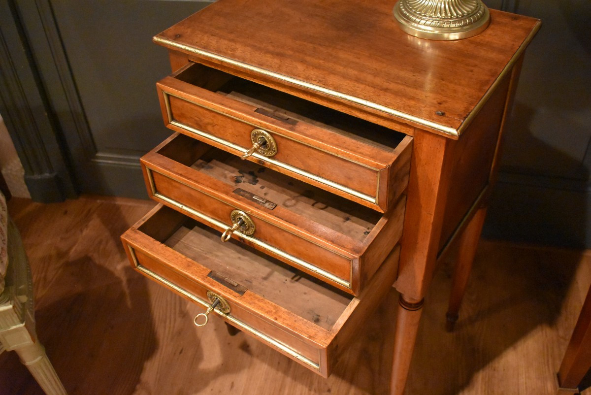 Chevet Directoire en noyer-photo-1
