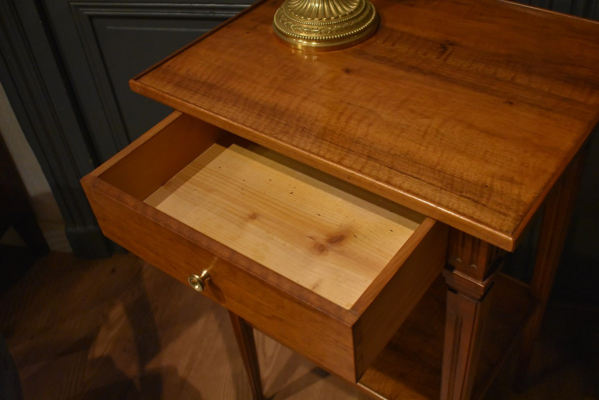 Table d'appoint de style Louis XVI-photo-3