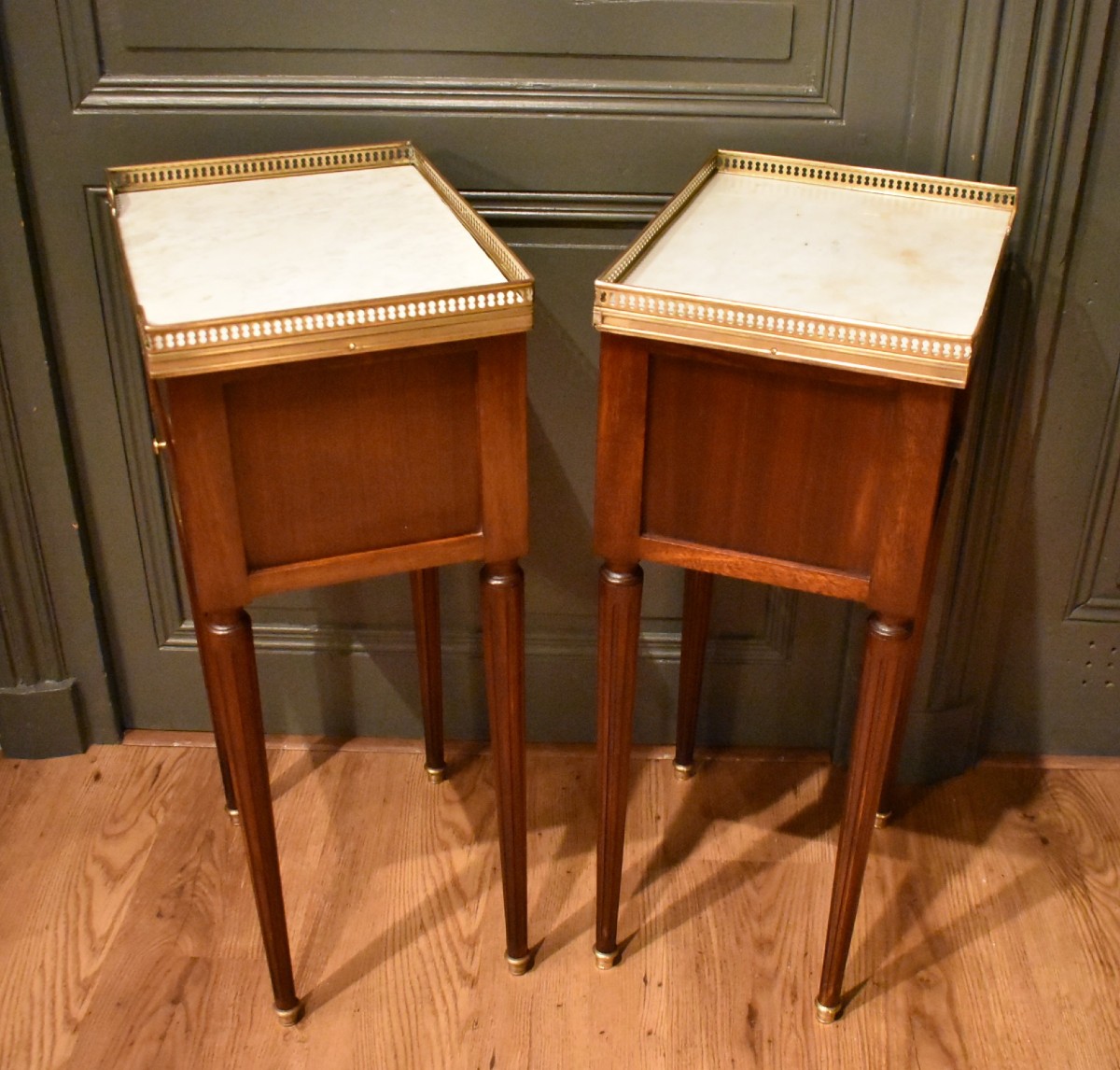 Paire de chevets de style Louis XVI-photo-7