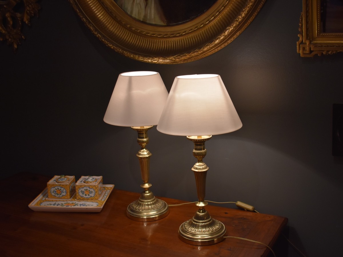 Pair Of Bronze Lamps-photo-3