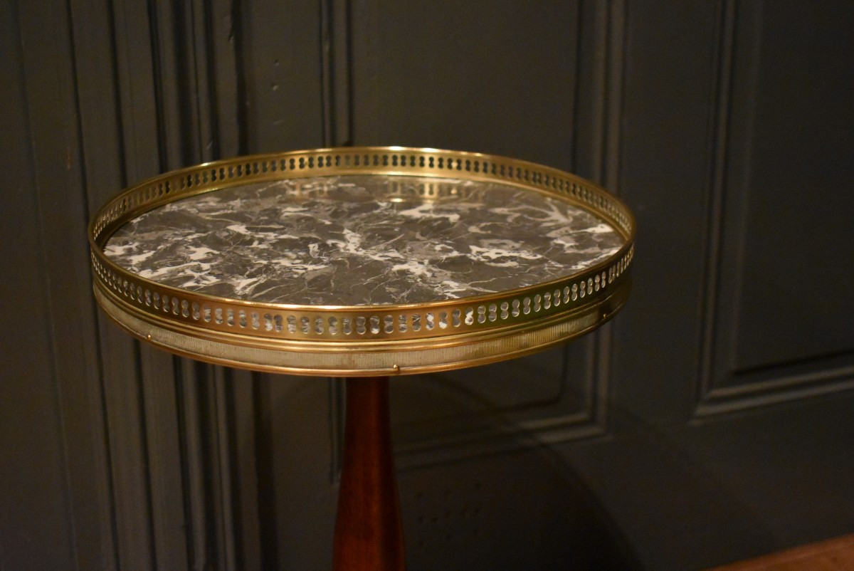 Small Side Table-photo-2