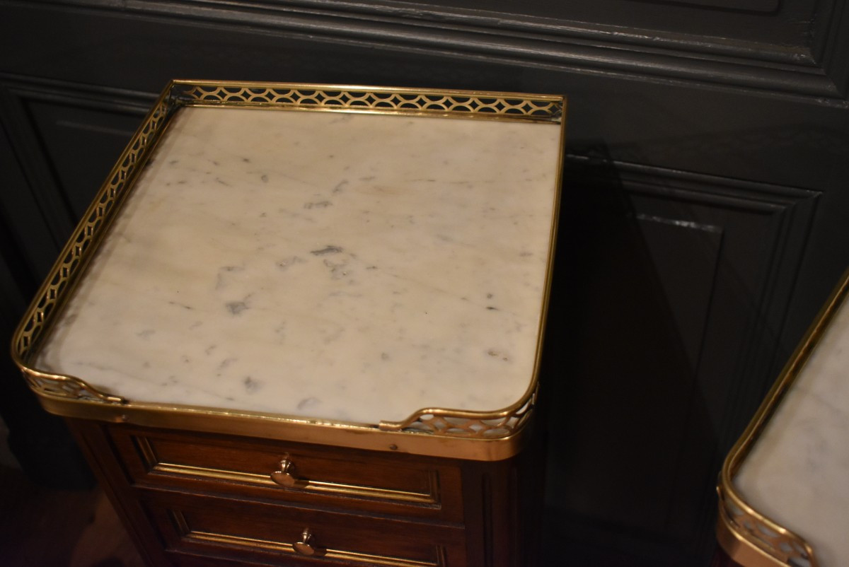 Paire de petits chevets de style Louis XVI-photo-4