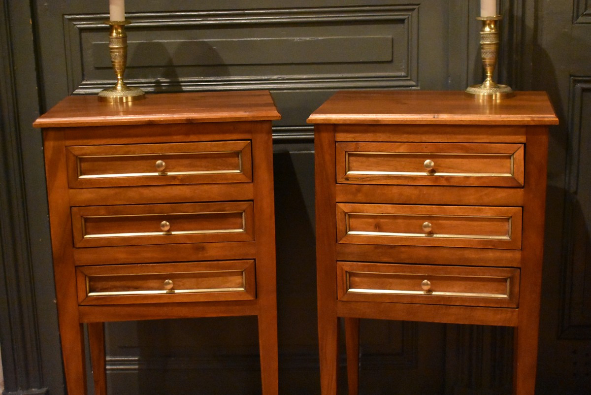 Paire de chevets de style  Louis XVI en noyer-photo-4