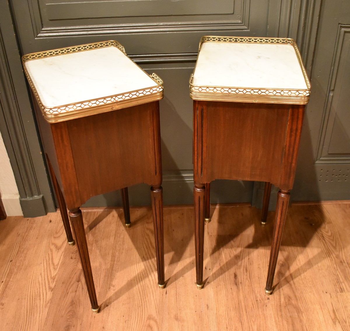 Paire de chevets de style Louis XVI-photo-5