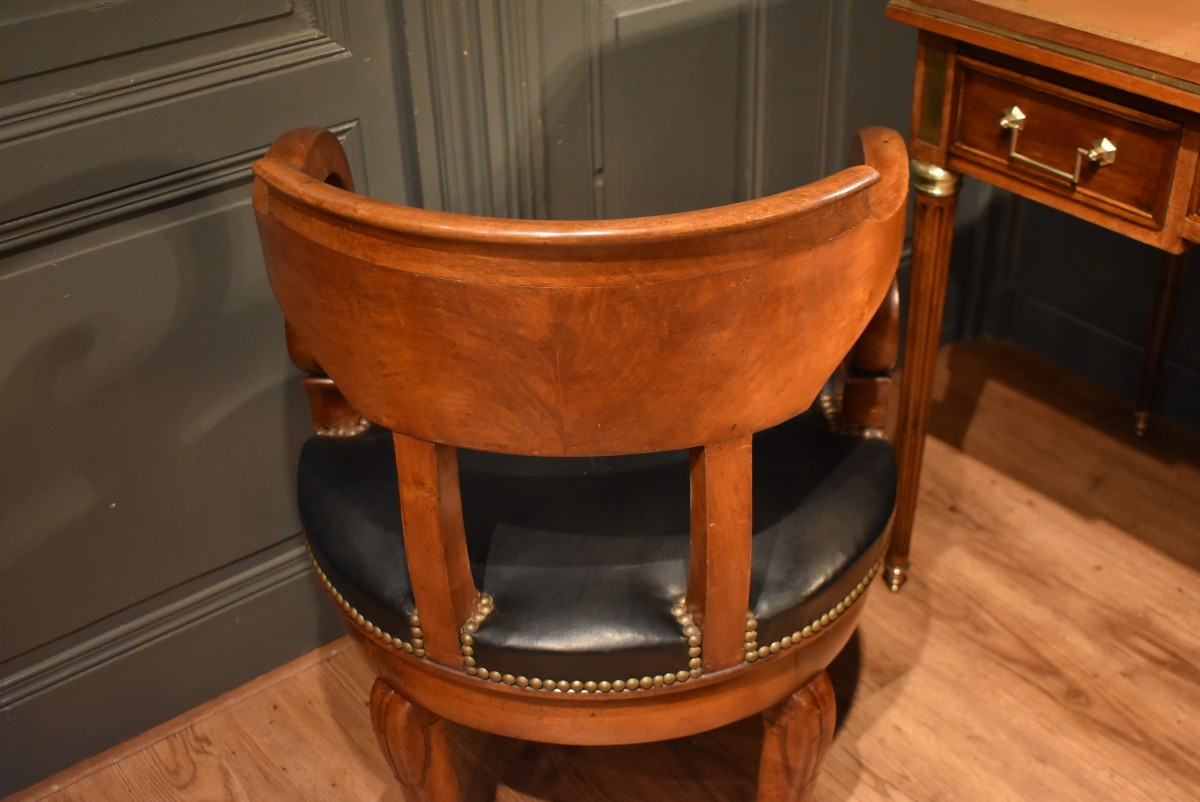 Swivel Office Chair In Walnut-photo-2