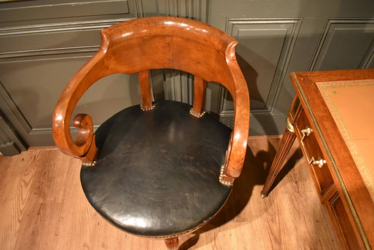 Swivel Office Chair In Walnut-photo-6