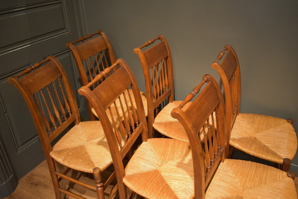 Set Of Six Restaurant Chairs-photo-5