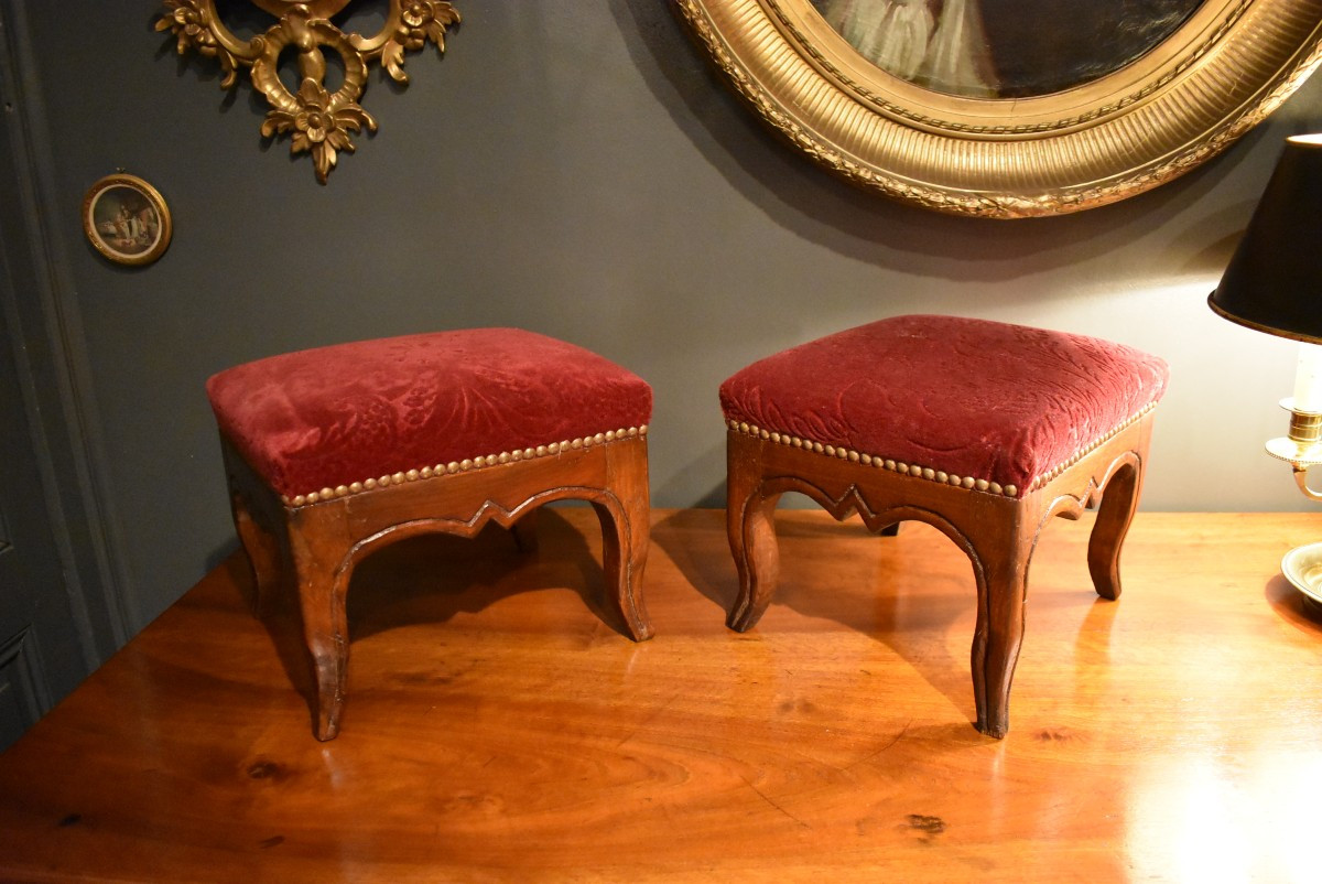 Paire de petits tabourets