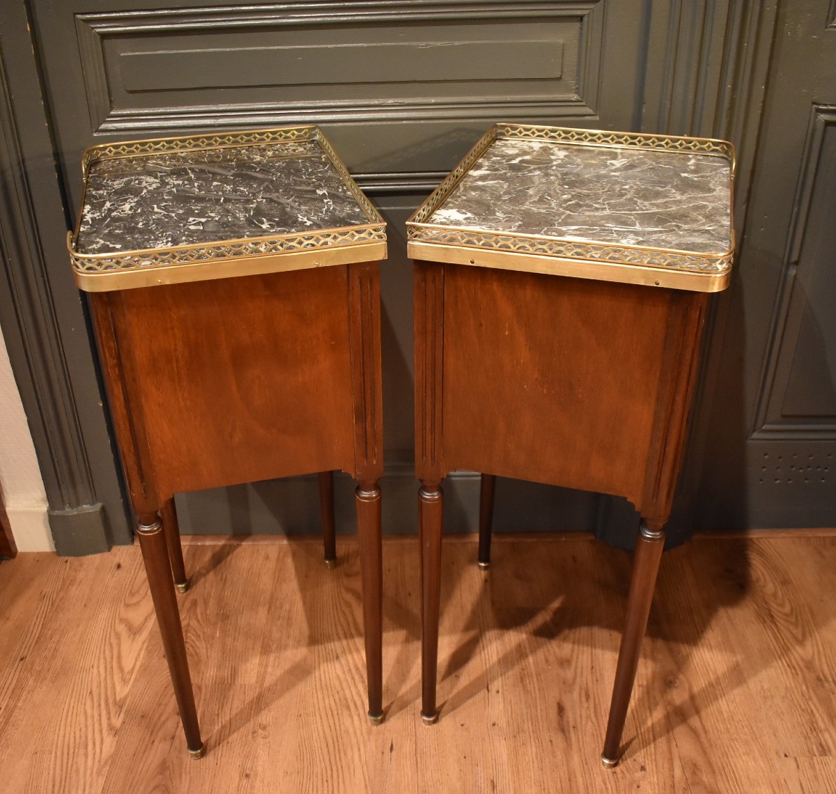 Paire de chevets de style Louis XVI-photo-8