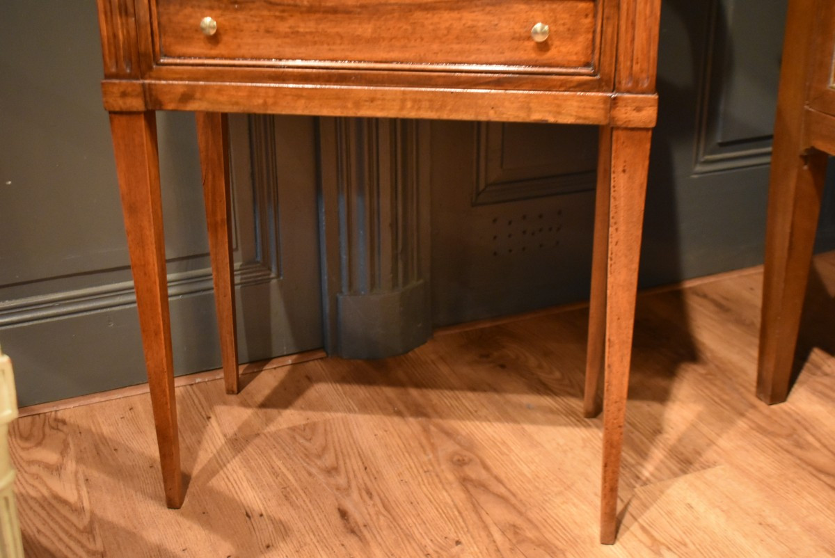 Chevet ou table d'appoint de style Louis XVI-photo-3