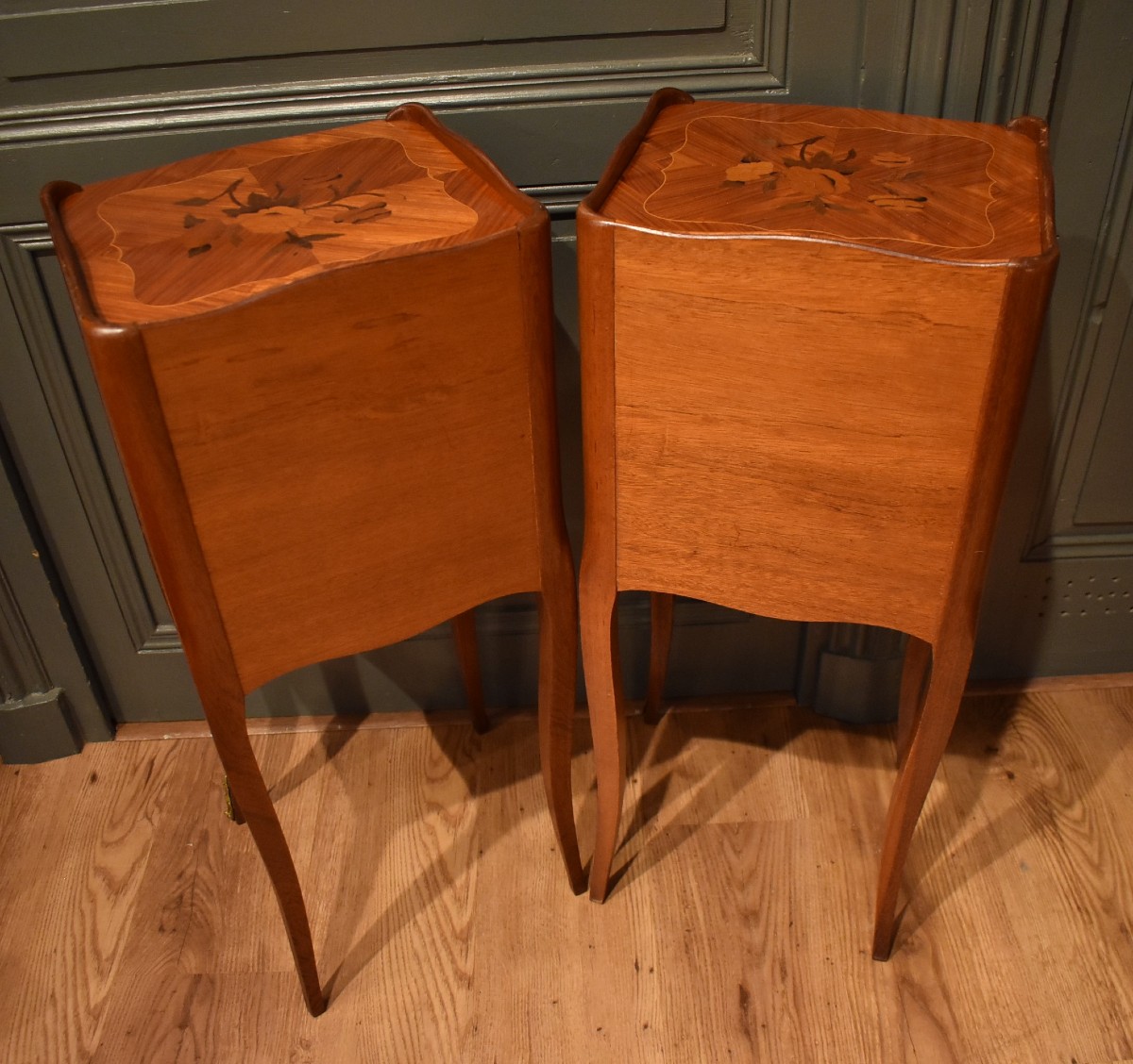 Pair Of Louis XV Style Marquetry Bedside Tables-photo-5
