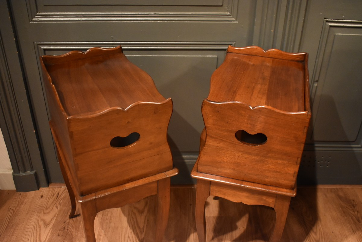 Pair Of Louis XV Style Bedside Tables In Walnut-photo-4