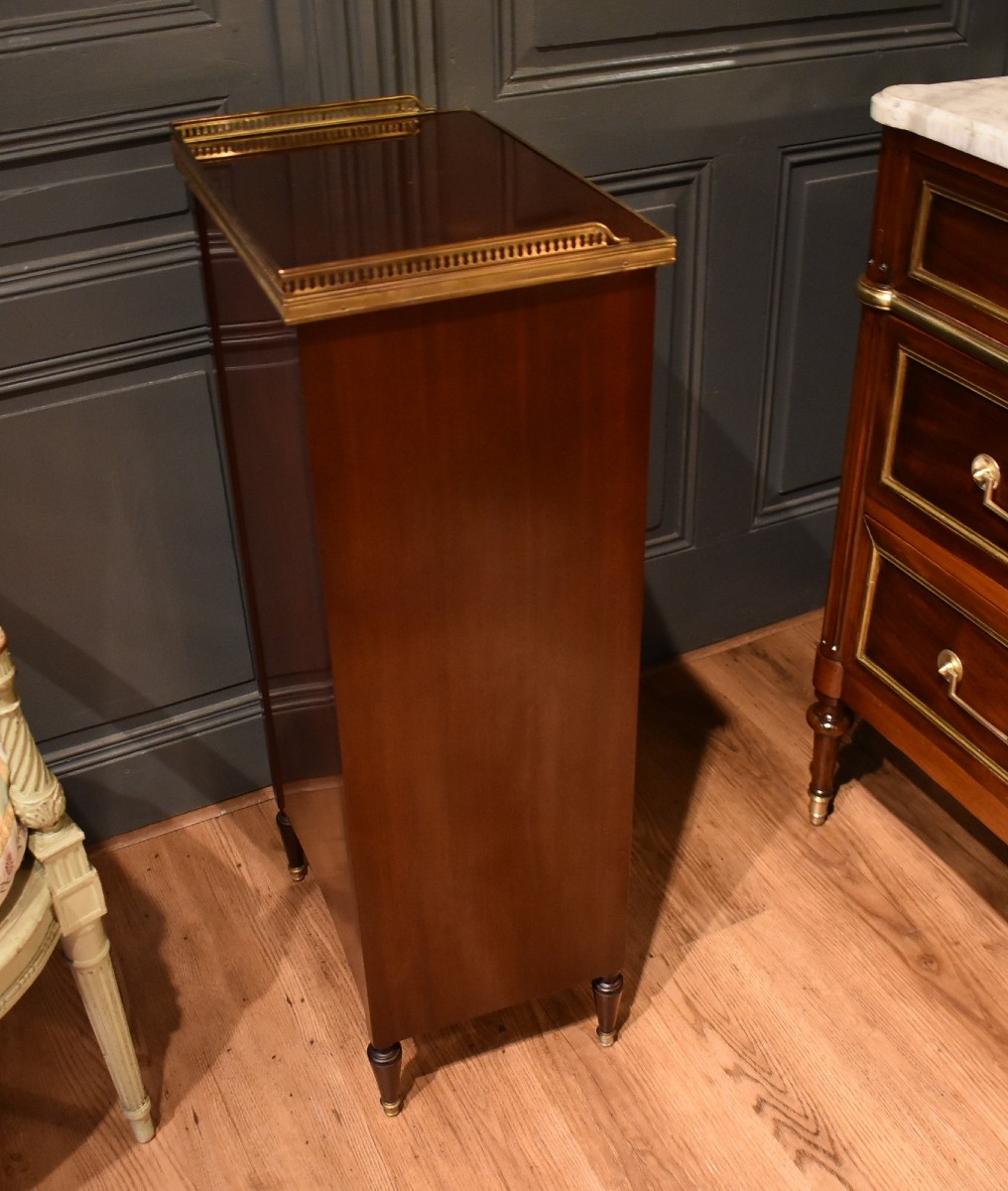 Louis XVI Style Week Organizer-photo-4