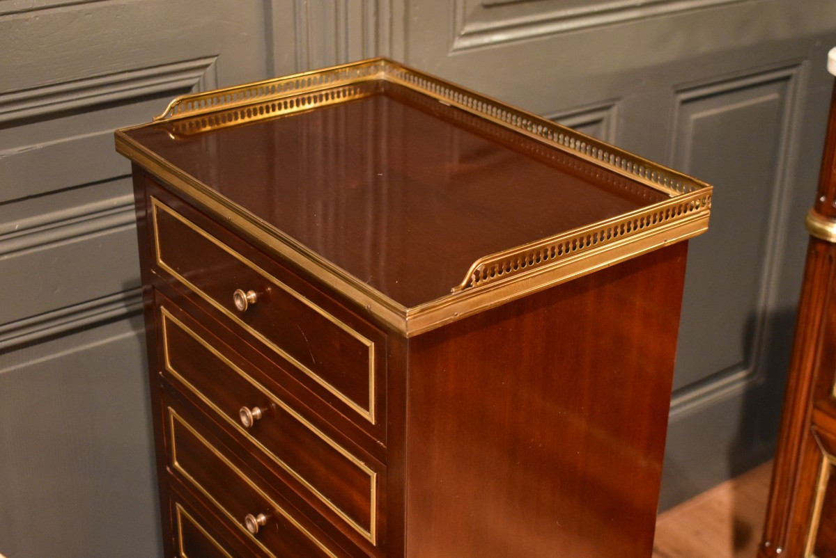 Louis XVI Style Week Organizer-photo-7