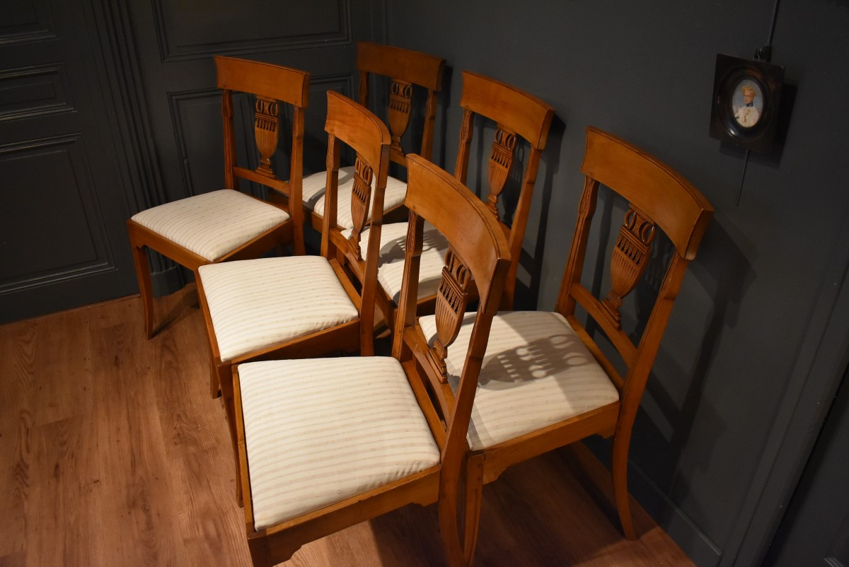 Set Of Six Directoire Style Chairs-photo-4