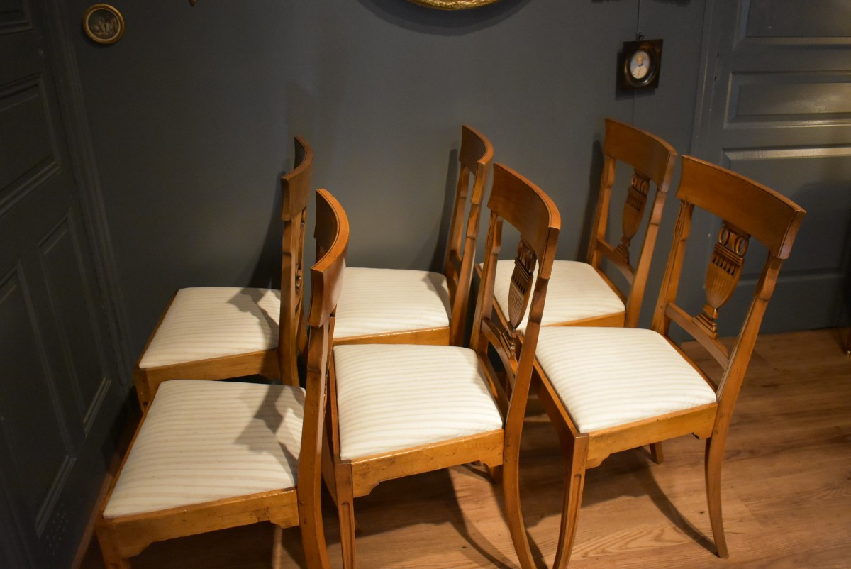 Set Of Six Directoire Style Chairs-photo-8