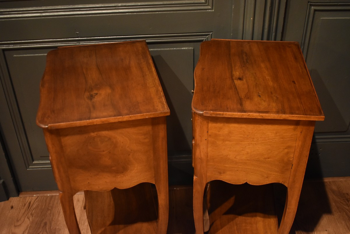 Pair Of Louis XV Style Bedside Tables In Walnut-photo-8