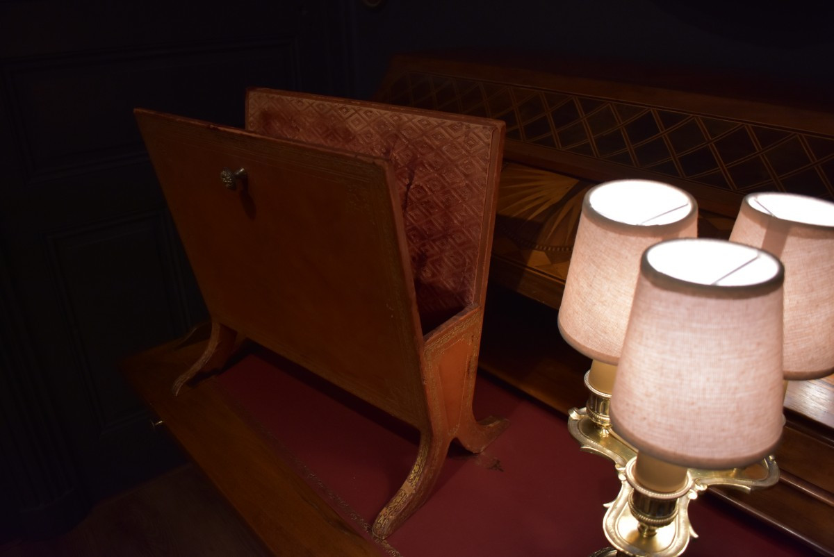 Leather Magazine Rack-photo-2