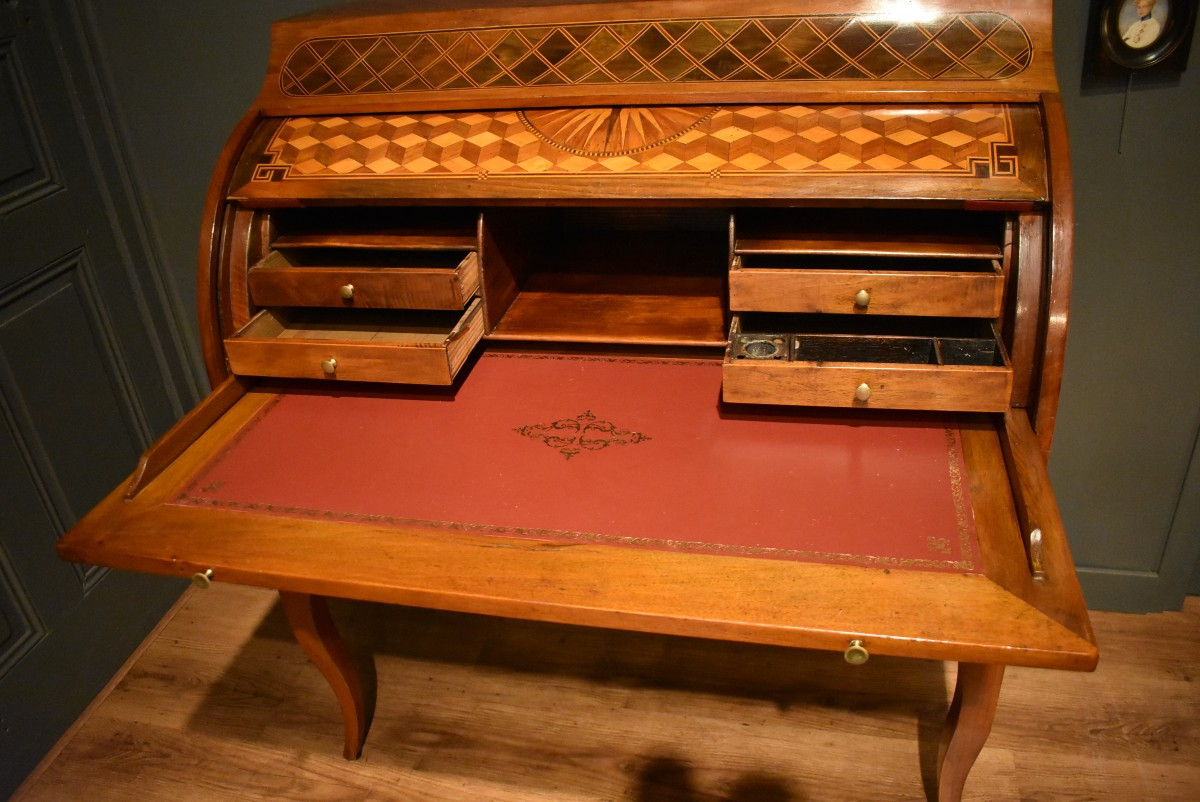 Cylinder Desk In Walnut And Marquetry-photo-3