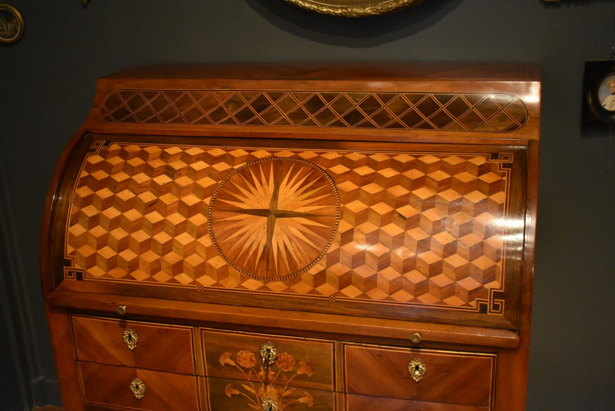 Cylinder Desk In Walnut And Marquetry-photo-4