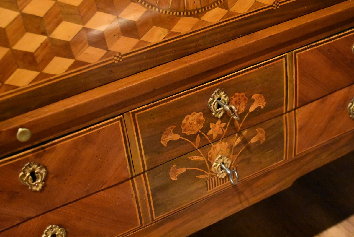 Cylinder Desk In Walnut And Marquetry-photo-5